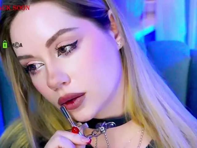 0------0 on BongaCams 