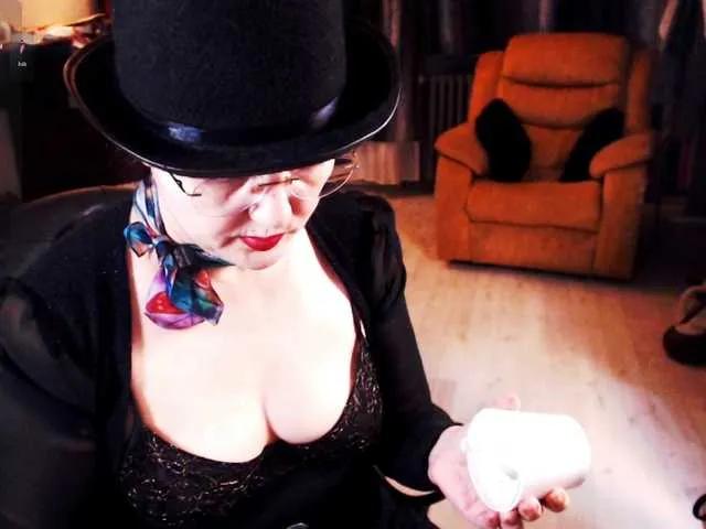 Freechat 1imperatriza on BongaCams