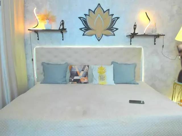 Bianka-strip — Freechat on BongaCams