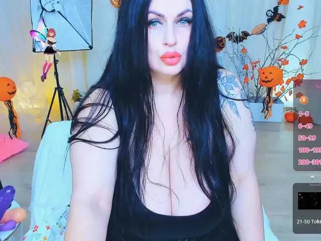 Freechat CharlinneSi on BongaCams