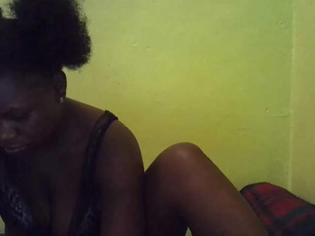 Freechat CUTE-LIZ on BongaCams