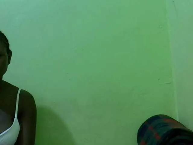 Freechat CUTE-LIZ on BongaCams