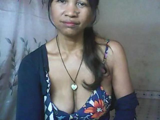 Offline Cute0403 on BongaCams