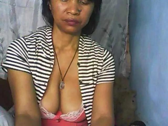 Offline Cute0403 on BongaCams