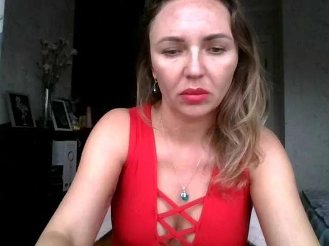 Freechat CuteFngelina on BongaCams