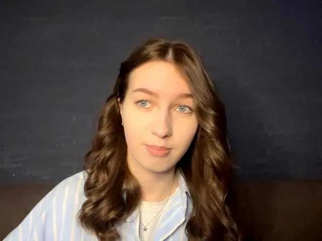 Offline DeberaWarsham on BongaCams