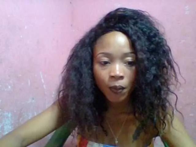 Freechat Estelahh on BongaCams