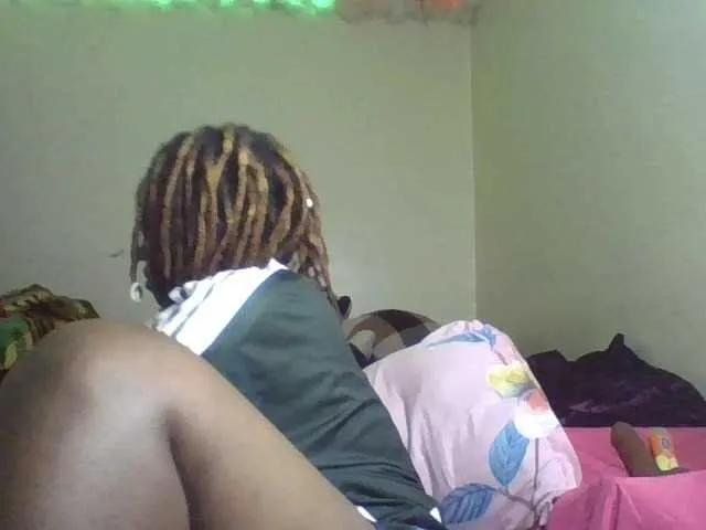 freakcurvy8 — Wanna know what makes me horny? When you chase me...tip like you mean it. When you treat me like the prize I am. I get wet when I'm in control. Spoil me and I'll make a mess for you