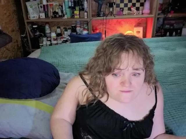 Julia-79 — Freechat on BongaCams