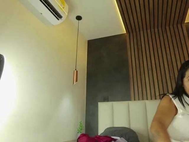 Freechat Kendalmiller on BongaCams