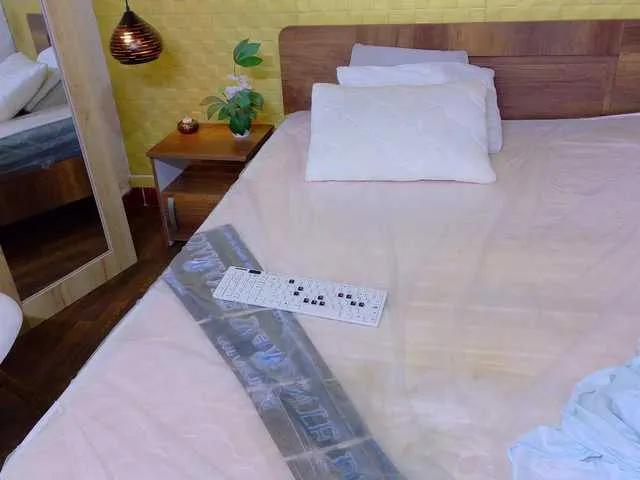 BongaCams kiara-evanss is Freechat kiara-evanss — I am excited by gentlemen who show themselves as they are, honest, sincere, open-minded, dreamers, and above all who have a good humor
I love having control of your attention. I like the sensual dance, I like to enjoy my time on camera & enjoy my shows.