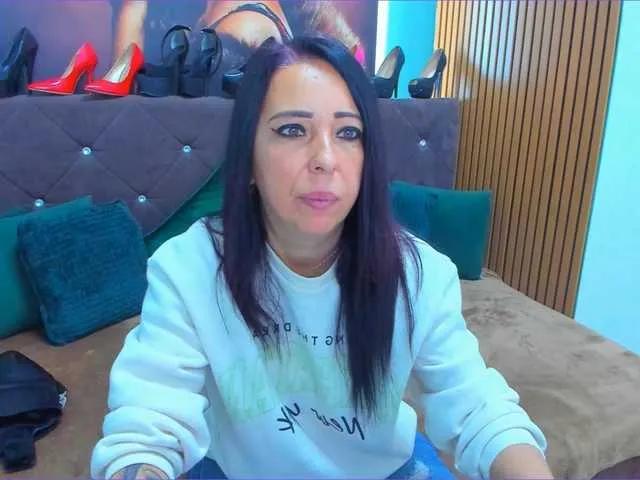 Freechat LauraSinFull on BongaCams