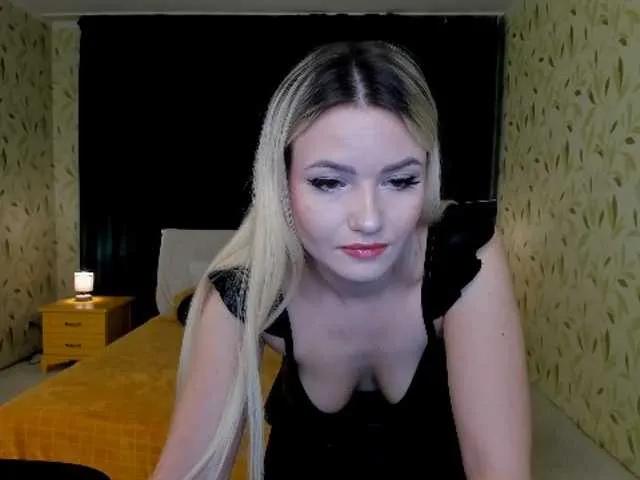 Offline LexiLure on BongaCams