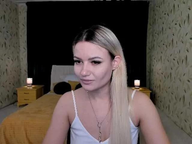 Offline LexiLure on BongaCams