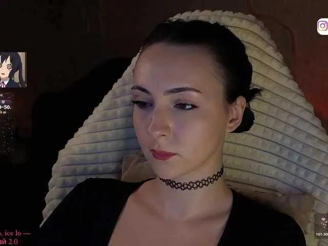 LollyGirlMoon on BongaCams 