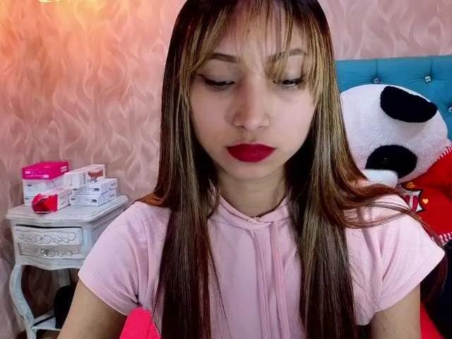 Offline MadelineDollx on BongaCams