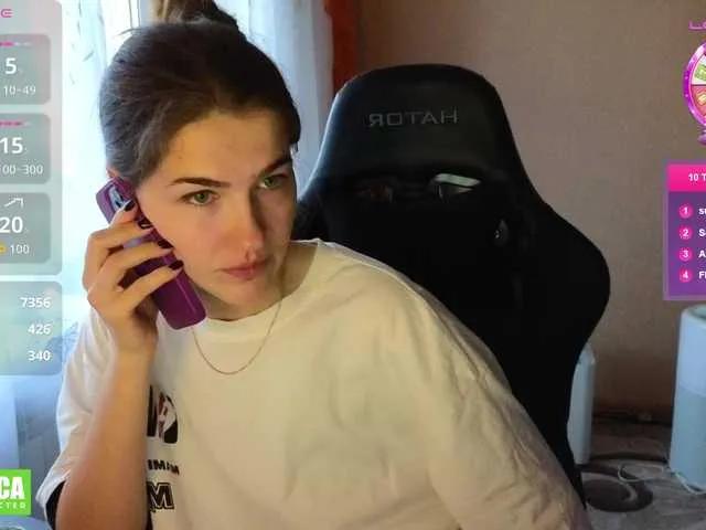 mag1c-eyes — 1. Large and thick penis 2. When they make my toy vibrate incessantly
3. Smoked desserts