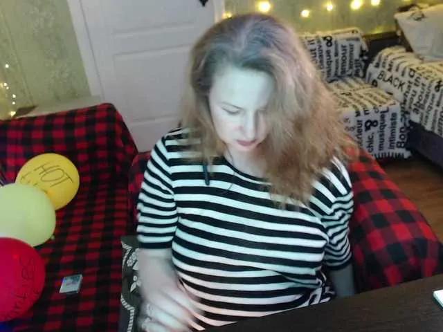 MeganIris — Flirt, smart men, interesting conversations, expensive gifts