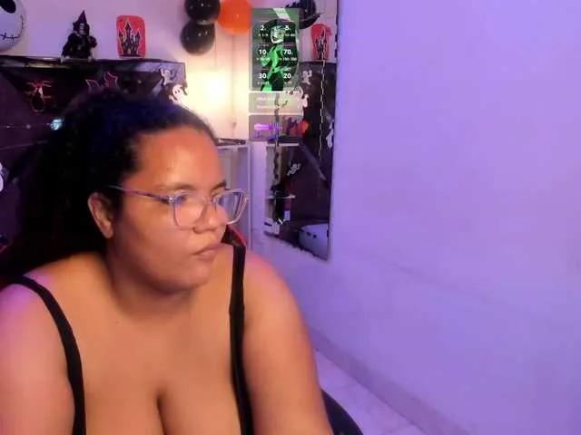 Freechat MhiaRey on BongaCams