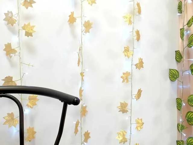 Milie-yue — Flirting and seduction turns me on so much, I am an obedient and sensual girl in private. 