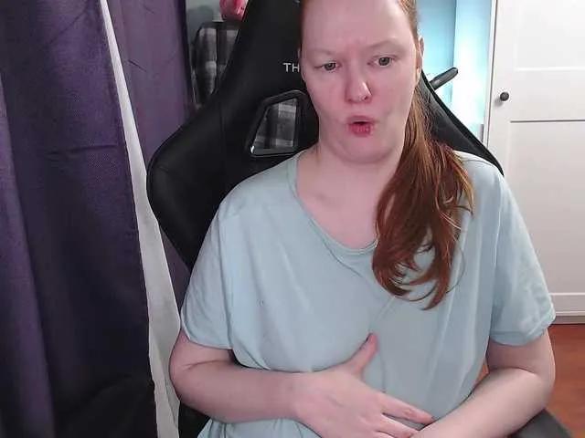 Freechat missInari on BongaCams