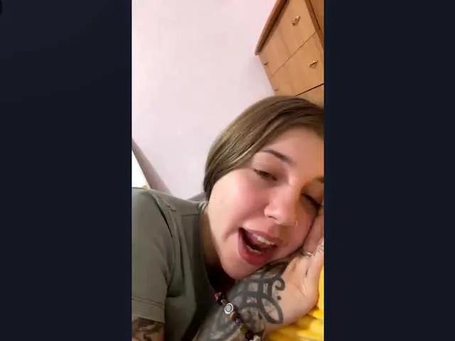 Naughty-Mailey — Freechat on BongaCams