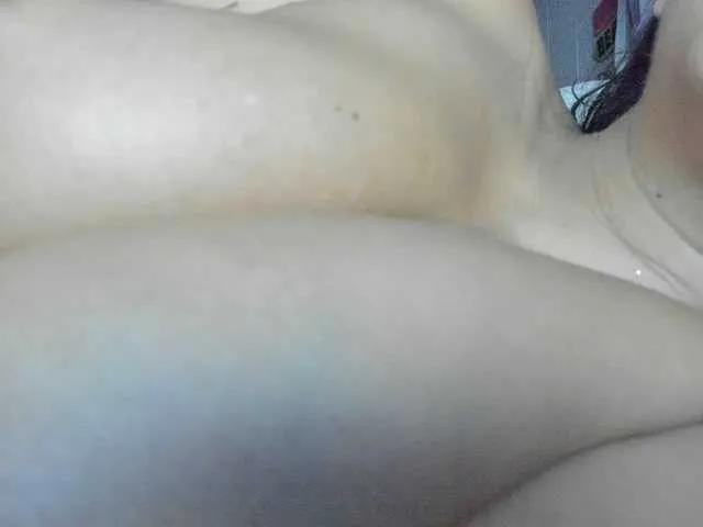 NinaBelluschi — Lovense vibrations are the best, your hard cock when you are looking at me, compliments and gifts for sure will make me wet.