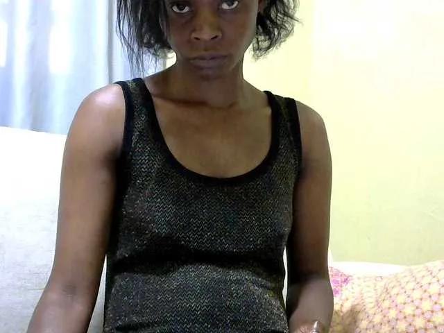 Offline PrettyAlianah on BongaCams