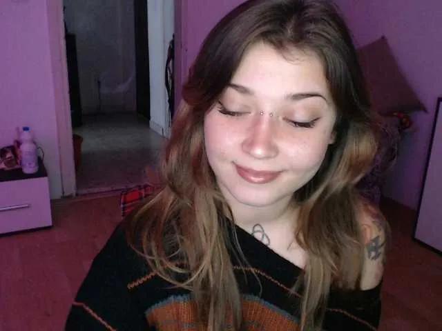 Offline RacyRoby on BongaCams