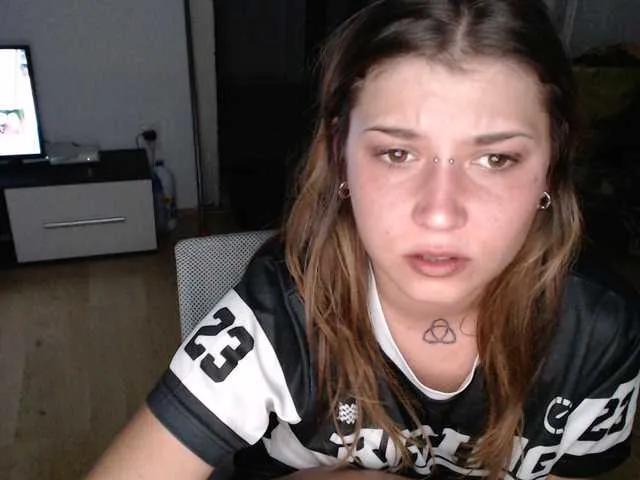 Offline RacyRoby on BongaCams