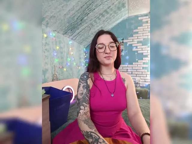 Freechat Rosia-Guess on BongaCams