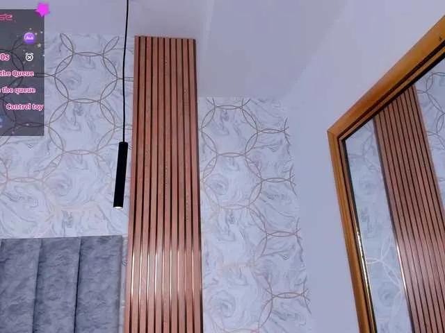 SarahYessica on BongaCams 