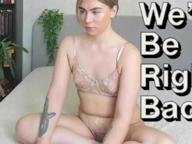 Sassy-Jam on BongaCams 