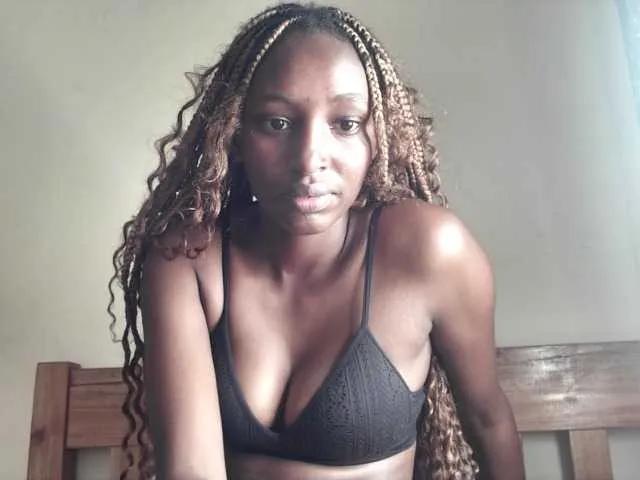Offline sexy-candy on BongaCams