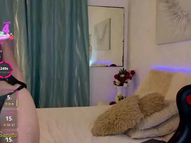 Soraya-Sapeca — What excites me is being in a cozy place with a fireplace, with little light, with a glass of red wine, preferably Italian, and next to a pleasant person who knows how to seduce me.