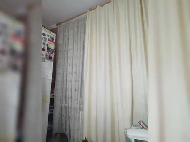 SurfinBird — hardworking men with skillful hands, long, beautiful fingers