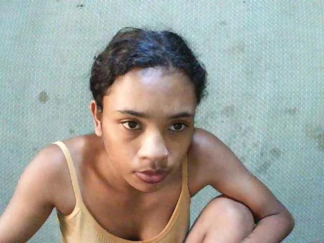 Offline TriciaBella on BongaCams