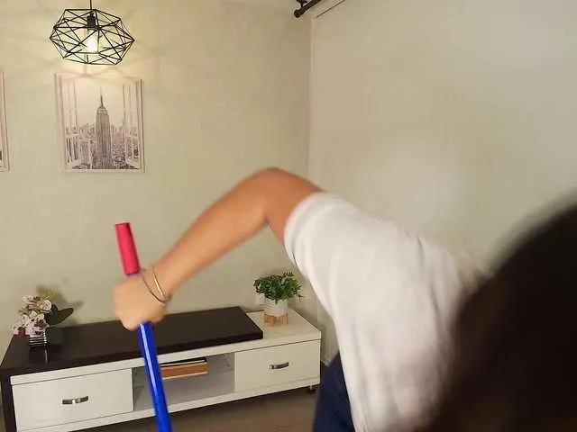 Victoria-Collins — I love confident and respectful men who know how to tease and build anticipation. A deep, sensual voice, playful flirting, and passionate whispers drive me crazy. I enjoy being admired and spoiled, feeling your desire through every tip and sweet word. 