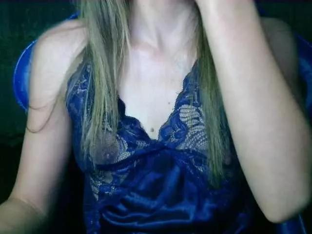 Freechat Wildrose77201877 on BongaCams