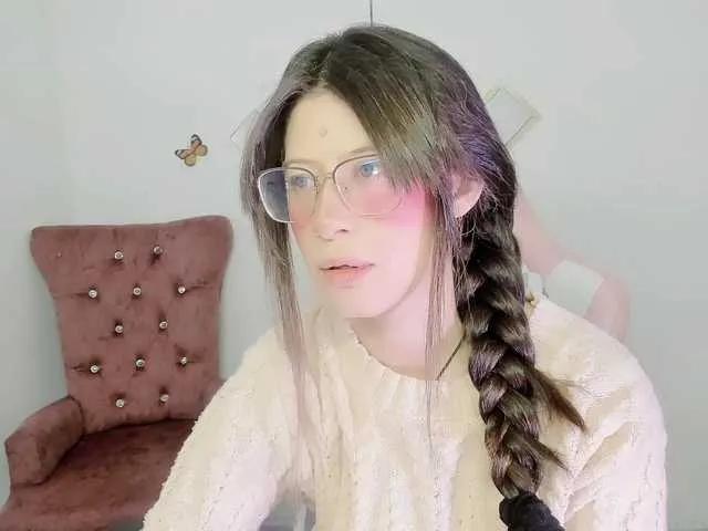 Offline ZooeyBelair on BongaCams