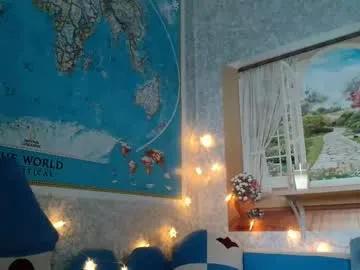 12ennie — #nonude #tease #milf #natural #c2c