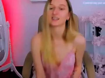 _ri_na_ on Chaturbate 