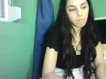 Freechat ahotkitty18 on Chaturbate