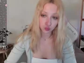Freechat aline_dreamy on Chaturbate