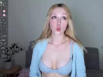 Freechat aline_dreamy on Chaturbate