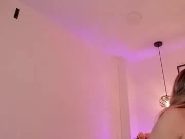 Freechat andy_and_emma on Chaturbate