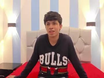 Freechat axel_evanss on Chaturbate