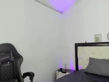 Freechat barbieteeen on Chaturbate