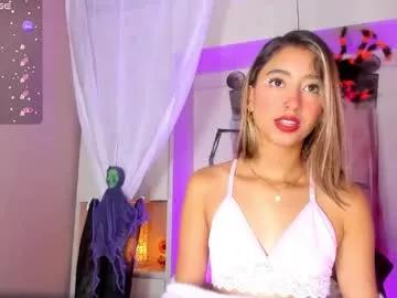 Freechat cayetanamiles on Chaturbate