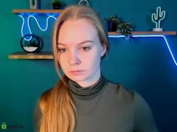 dakota_night_ — GOAL: for a lucky day [419 tokens remaining] Welcome to my room! #18 #blonde #nonude #sph #skinny